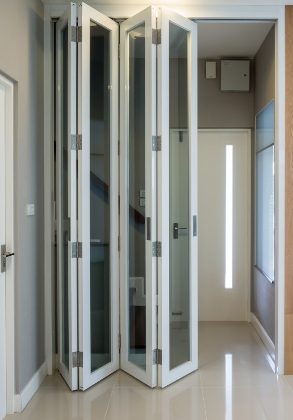 bifold door Wembley Park, HA9